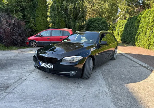 samochody osobowe BMW Seria 5 cena 57000 przebieg: 225000, rok produkcji 2013 z Warszawa